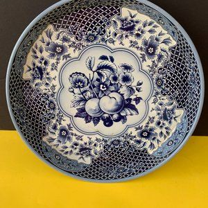 DAHER DECORATED WARE TRAY MADE IN ENGLAND DESIGNED BY DAHER